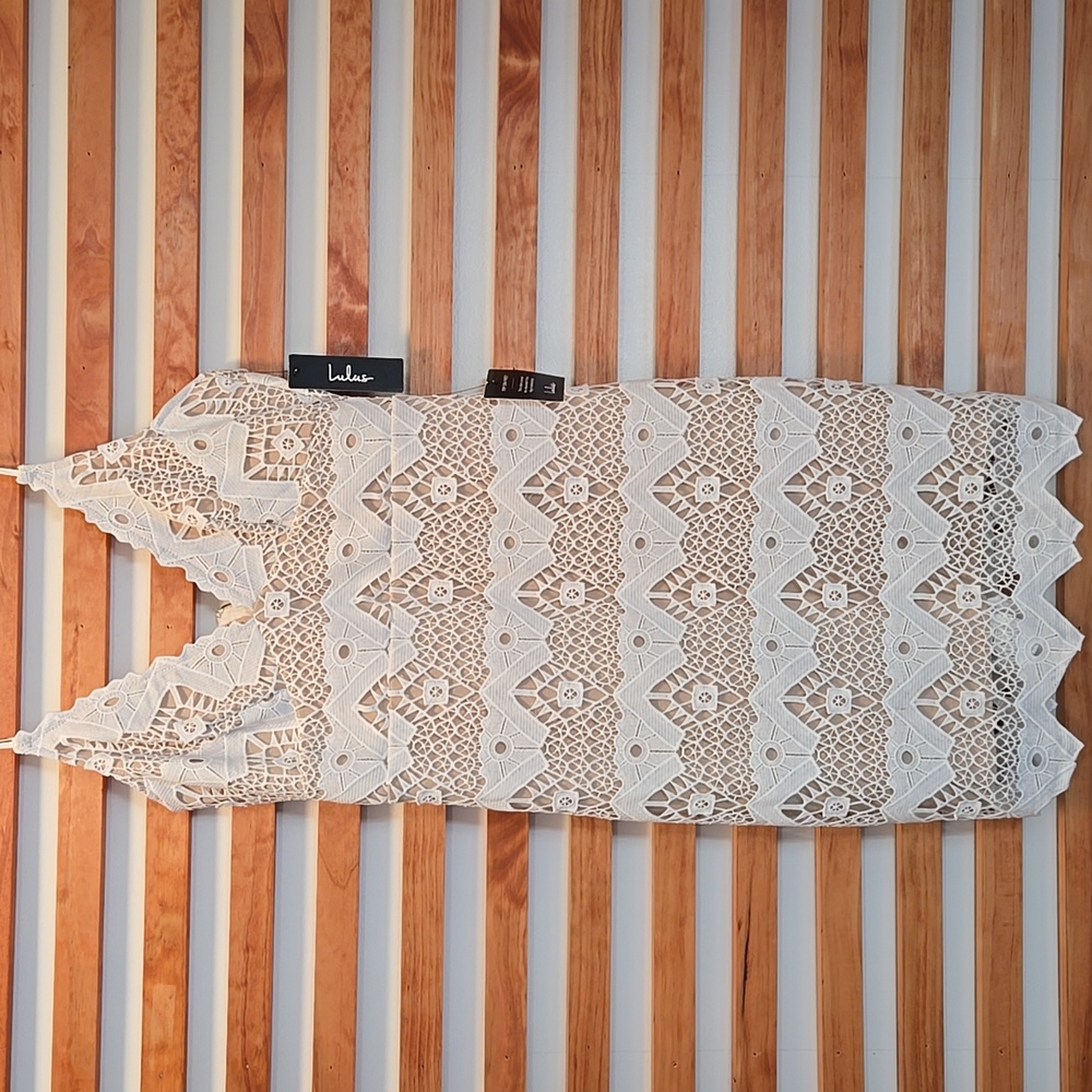 NWT‎ Lulu's Cream Lace Detail Dress